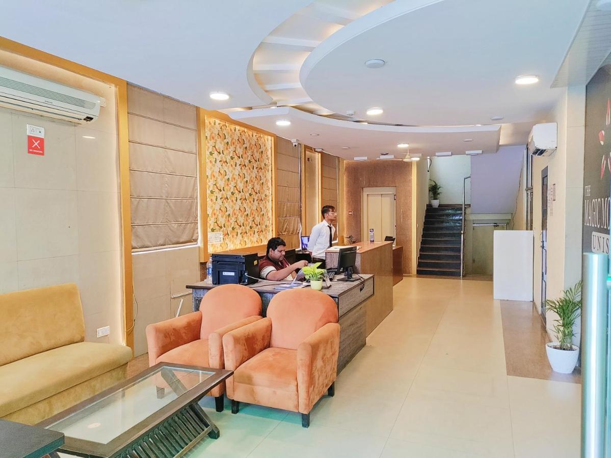Tulip Palm Hotel Jaipur Bagian luar foto
